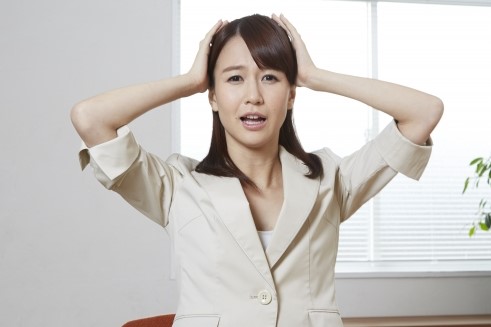 女性モデル08_困る11-1