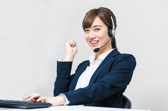 女性モデル69_電話3H-1